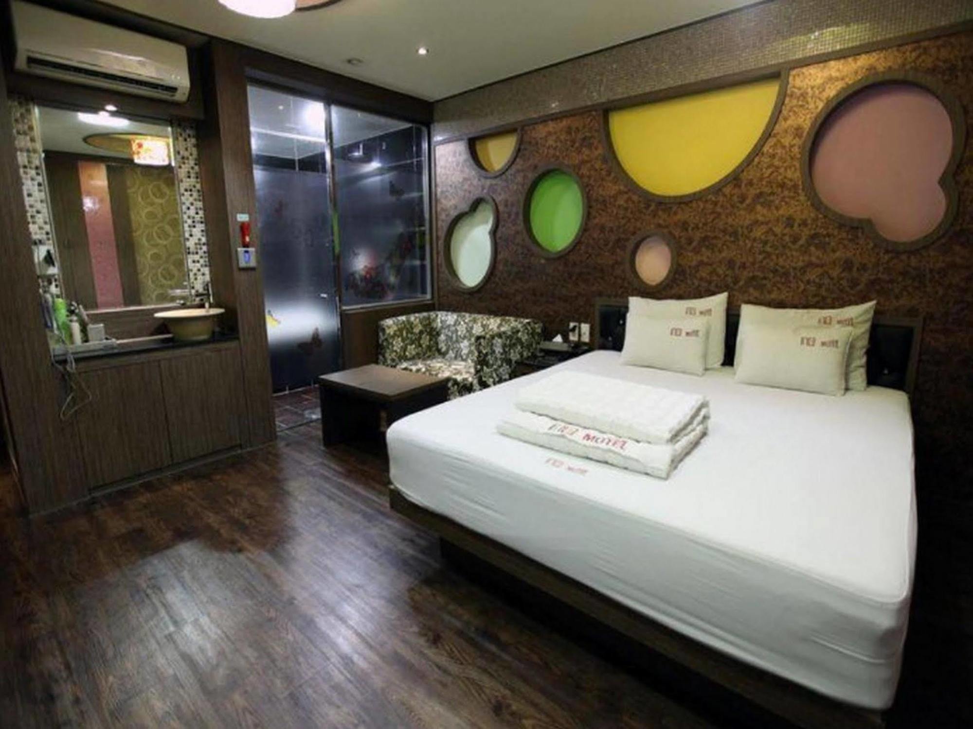 בוסאן The Design Motel מראה חיצוני תמונה