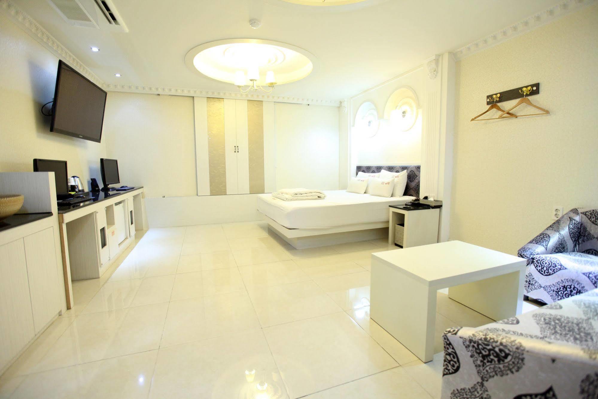 בוסאן The Design Motel מראה חיצוני תמונה